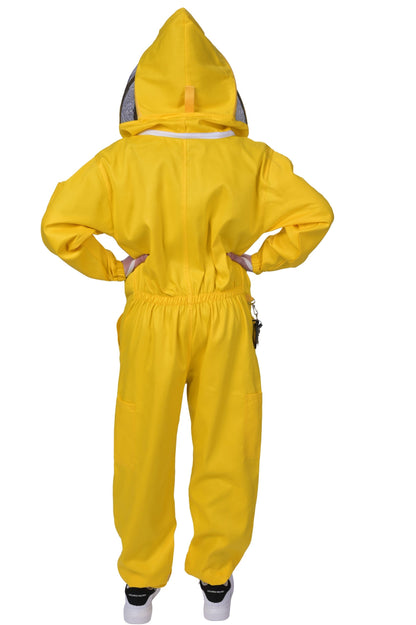 Safta Bee Beekeeping Suit Yellow for professional beekeepers, offering premium sting protection, breathable comfort, and a non-flammable fencing veil for safe beekeeping practices