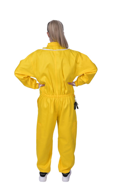 Safta Bee Beekeeping Suit UK Yellow for professional beekeepers, offering premium sting protection, breathable comfort, and a non-flammable fencing veil for safe beekeeping practices