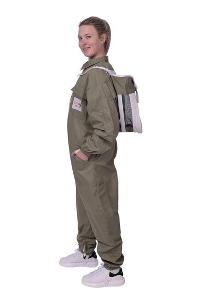 Olive green beekeeper suit made of durable cotton, featuring a sting-proof veil and professional-grade protection for safe beekeeping."