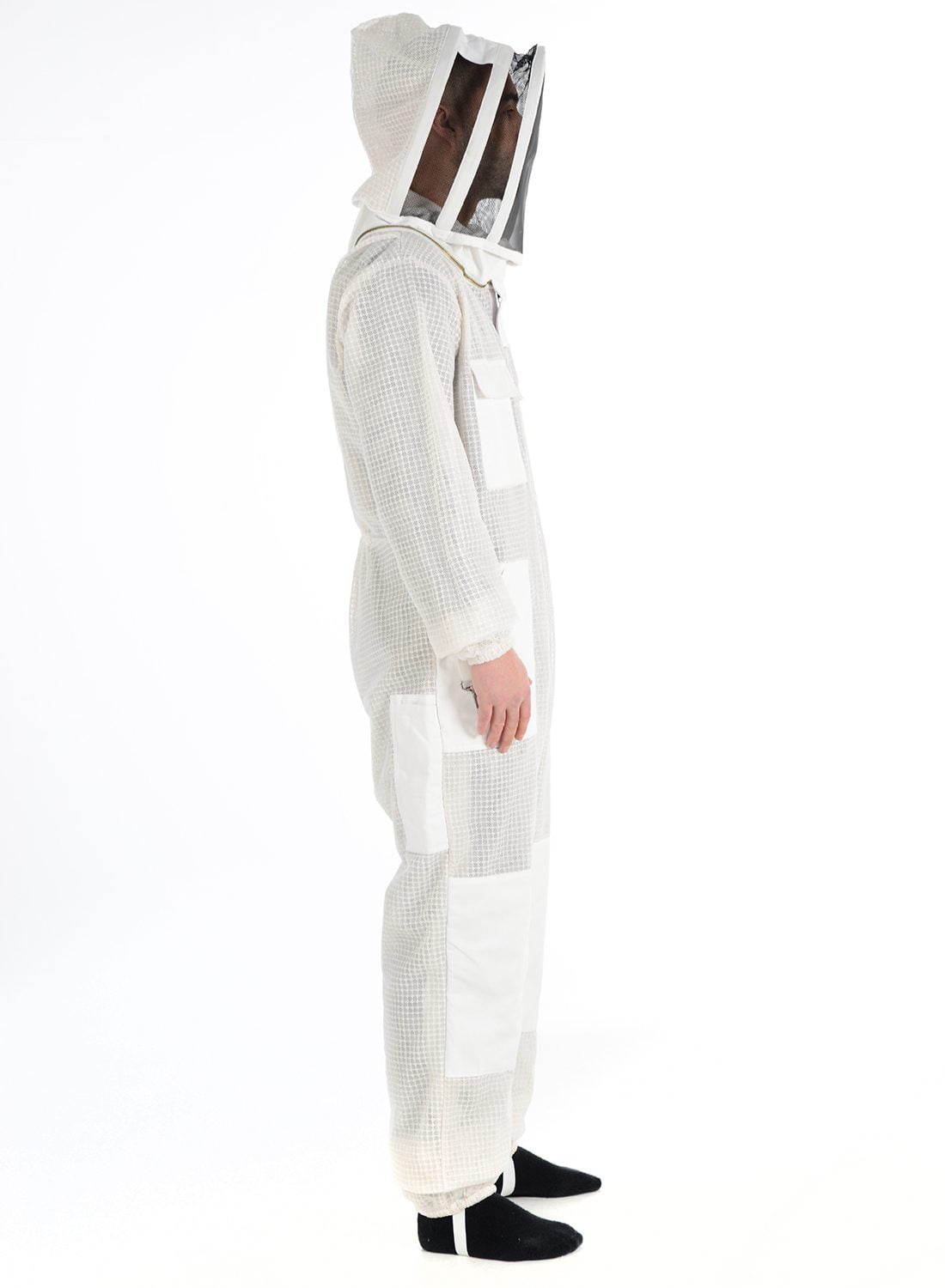 Safta Bee Enhanced with a premium lightweight 3 layer bee suit design and a durable veil