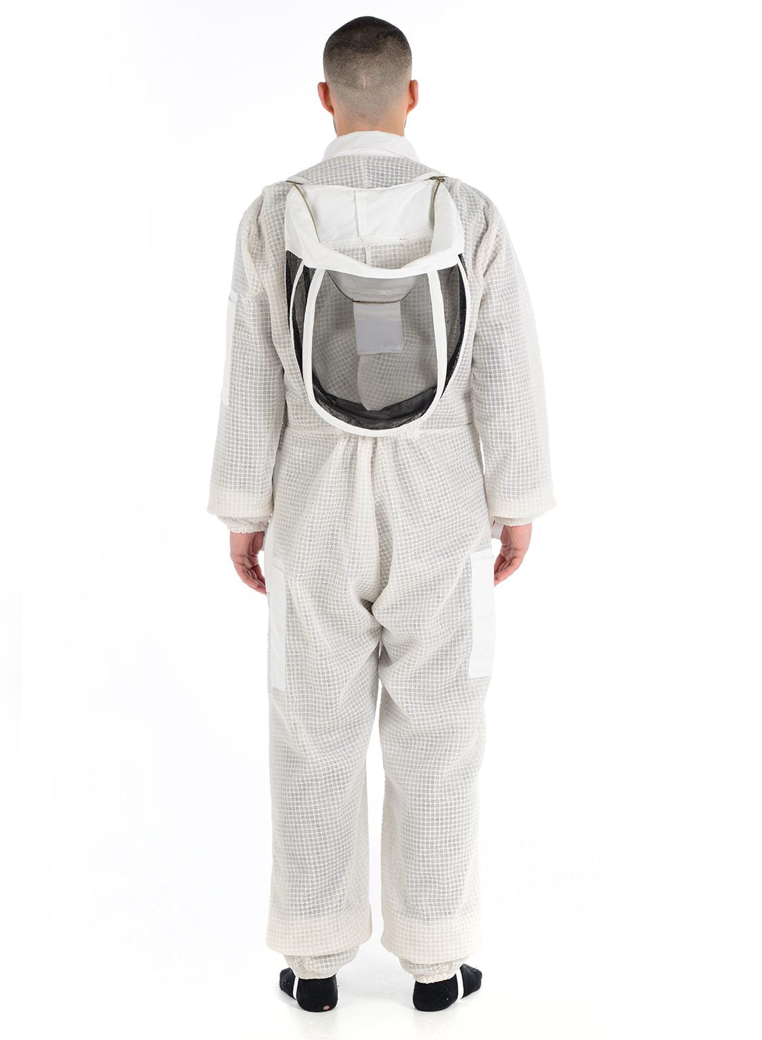 Safta Bee Enhanced with a premium lightweight 3 layer bee suit design and a durable veil